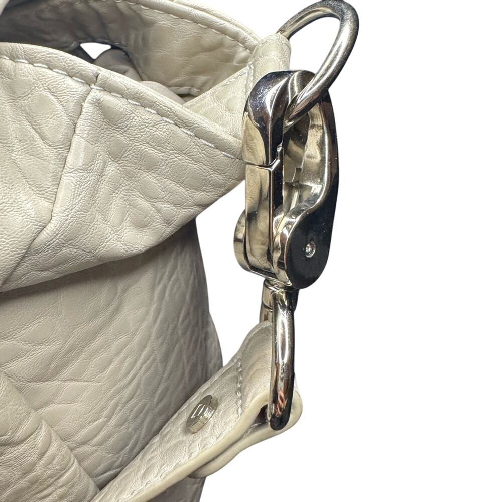 Thirty-One Platinum Grey Pebble Shoulder Bag Vegan Leather Casual Tote - Picture 8 of 13